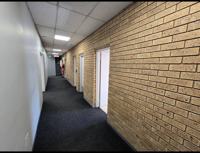 400M² WAREHOUSE TO LET IN MEADOWDALE